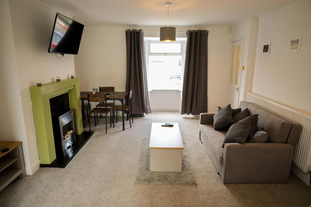 3 Bed, Parking Inc 15 Percent Off For Monthly Stays Westoe Exterior foto