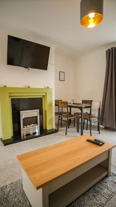3 Bed, Parking Inc 15 Percent Off For Monthly Stays Westoe Exterior foto